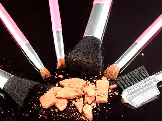 Tips for Selecting the Right Blush for Your Unique Skin Tone
